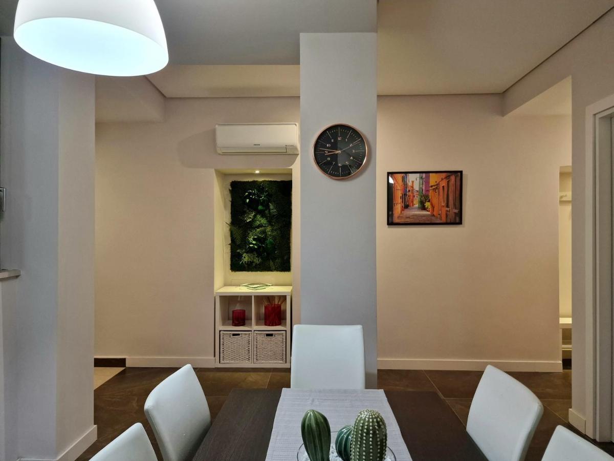 The White Domus Apartman Taormina Kültér fotó