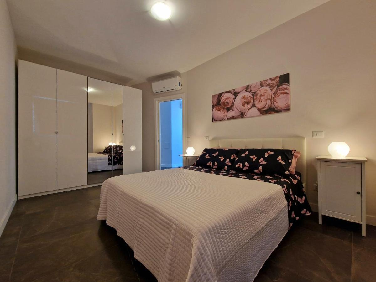 The White Domus Apartman Taormina Kültér fotó